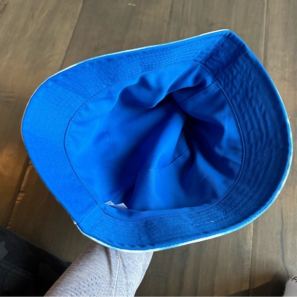 Blue tie dye bucket hat - Picture 3 of 3